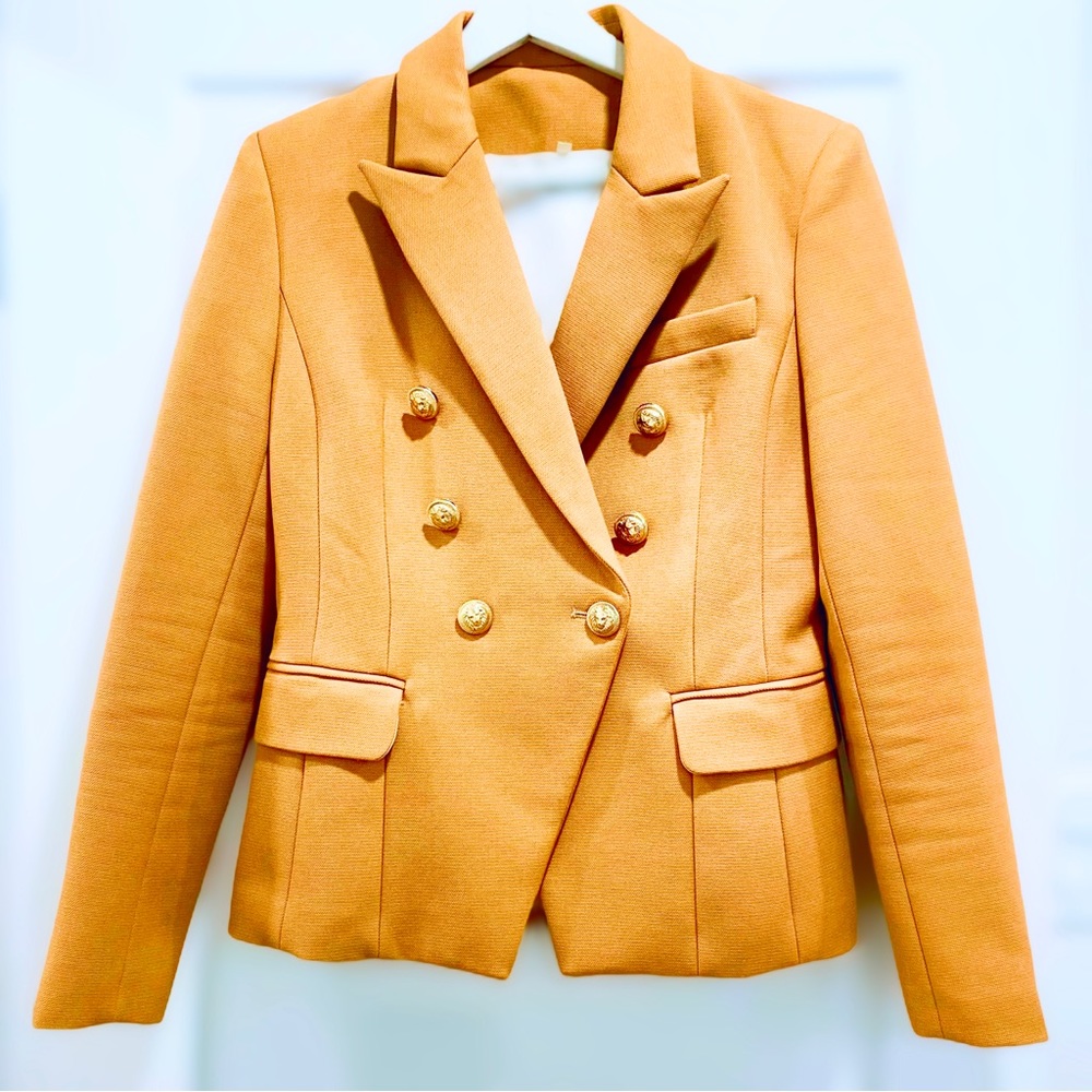 WOMEN BLAZER CAMEL WITH GOLD BUTTON Balmain Style NEW Size M